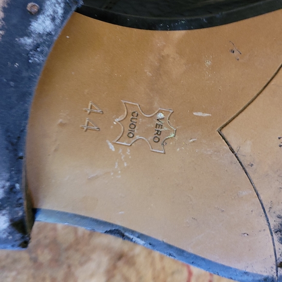 Daniel virea Italian style dress shoes, size 44 - Picture 3 of 3